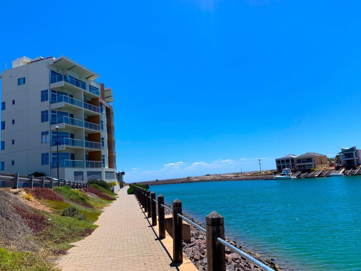 Wallaroo Marina Luxury Apartment Bagian luar foto