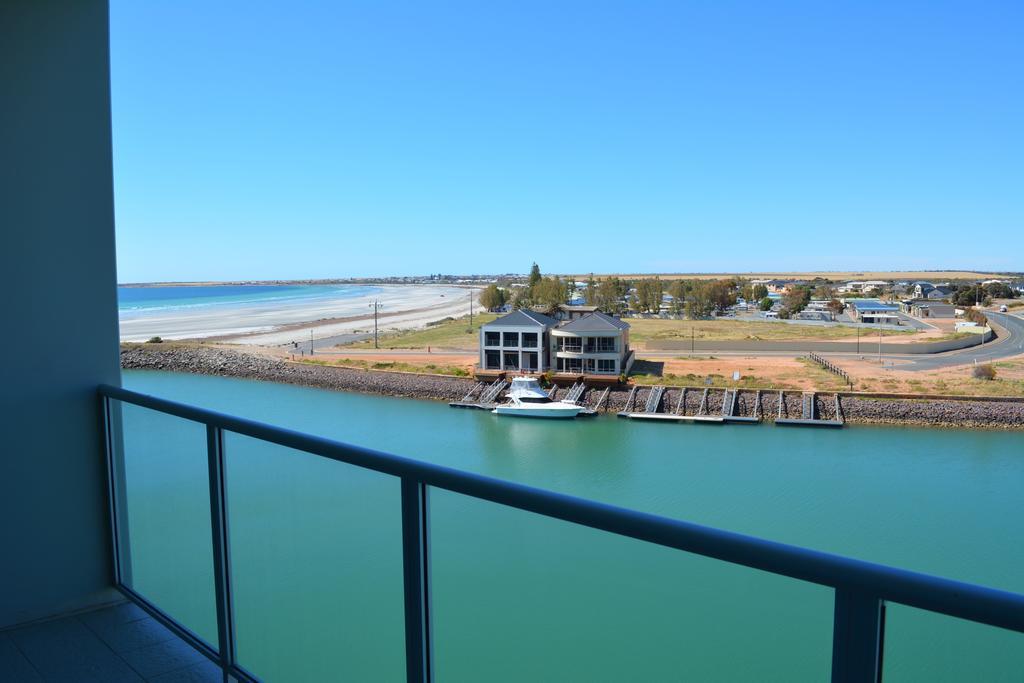 Wallaroo Marina Luxury Apartment Bagian luar foto